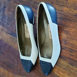 Pre-loved womens dress shoes